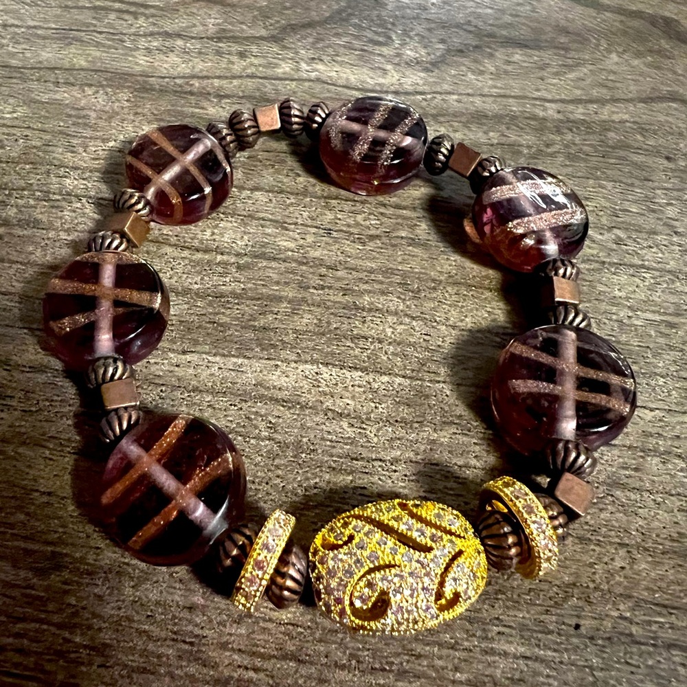 New Handmade Goldtone, Cubic Zirconia and Purple Glass Bead Stretch Bracelet